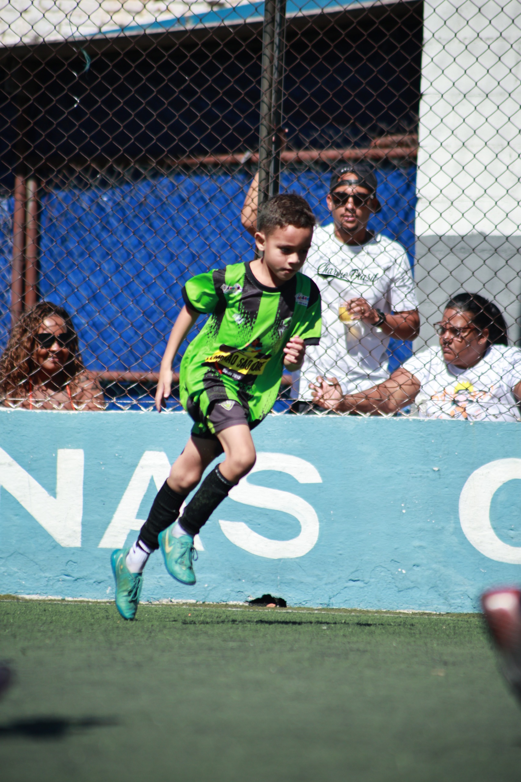 Alunos correndo durante o treino